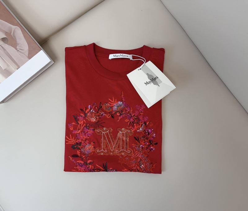 Max Mara T-Shirts